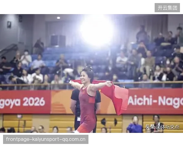 亚运红黑榜五红一黑：从竞技场上的荣耀到民族精神的升华